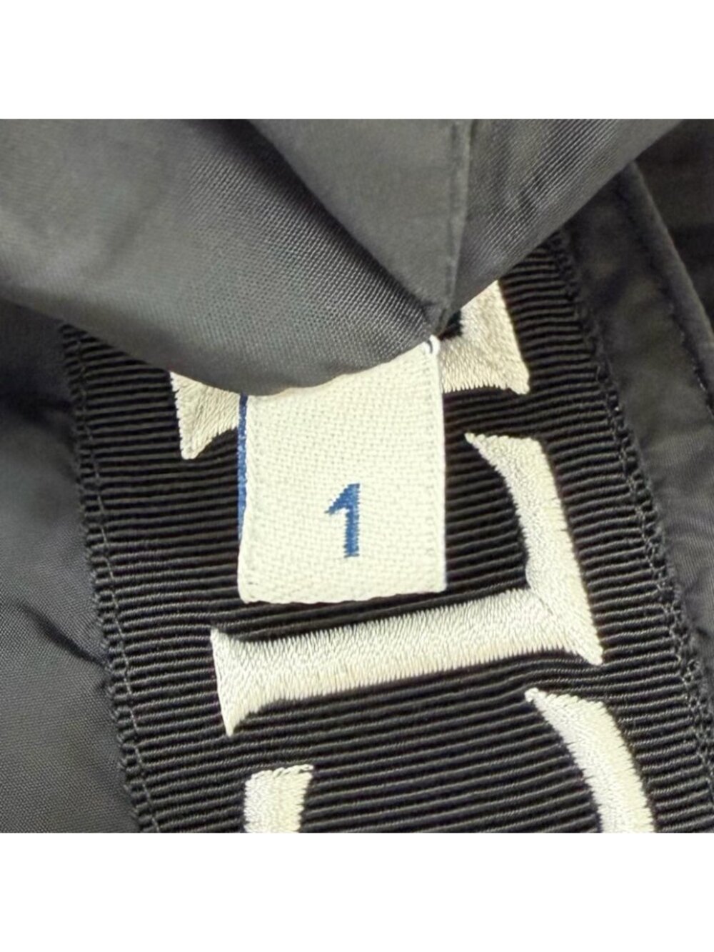 Moncler Massereau Giubbotto Hood Logo Embroidery Jacket Windbreaker Black - Picture 10 of 13